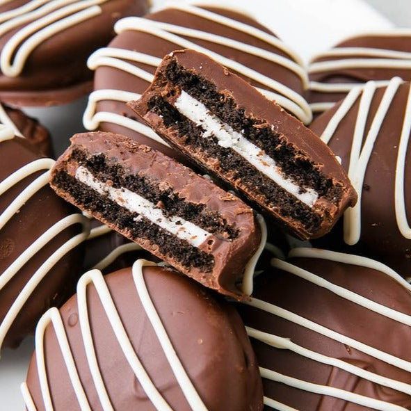 Chocolate Covered Oreos (12)