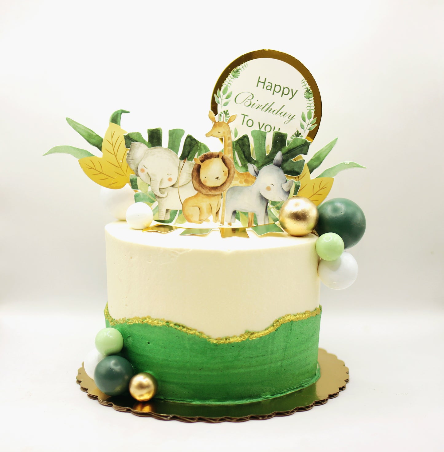 Jungle ball cake