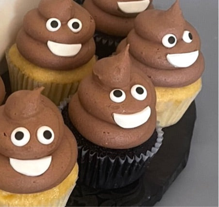 Emoji Cupcakes (12)
